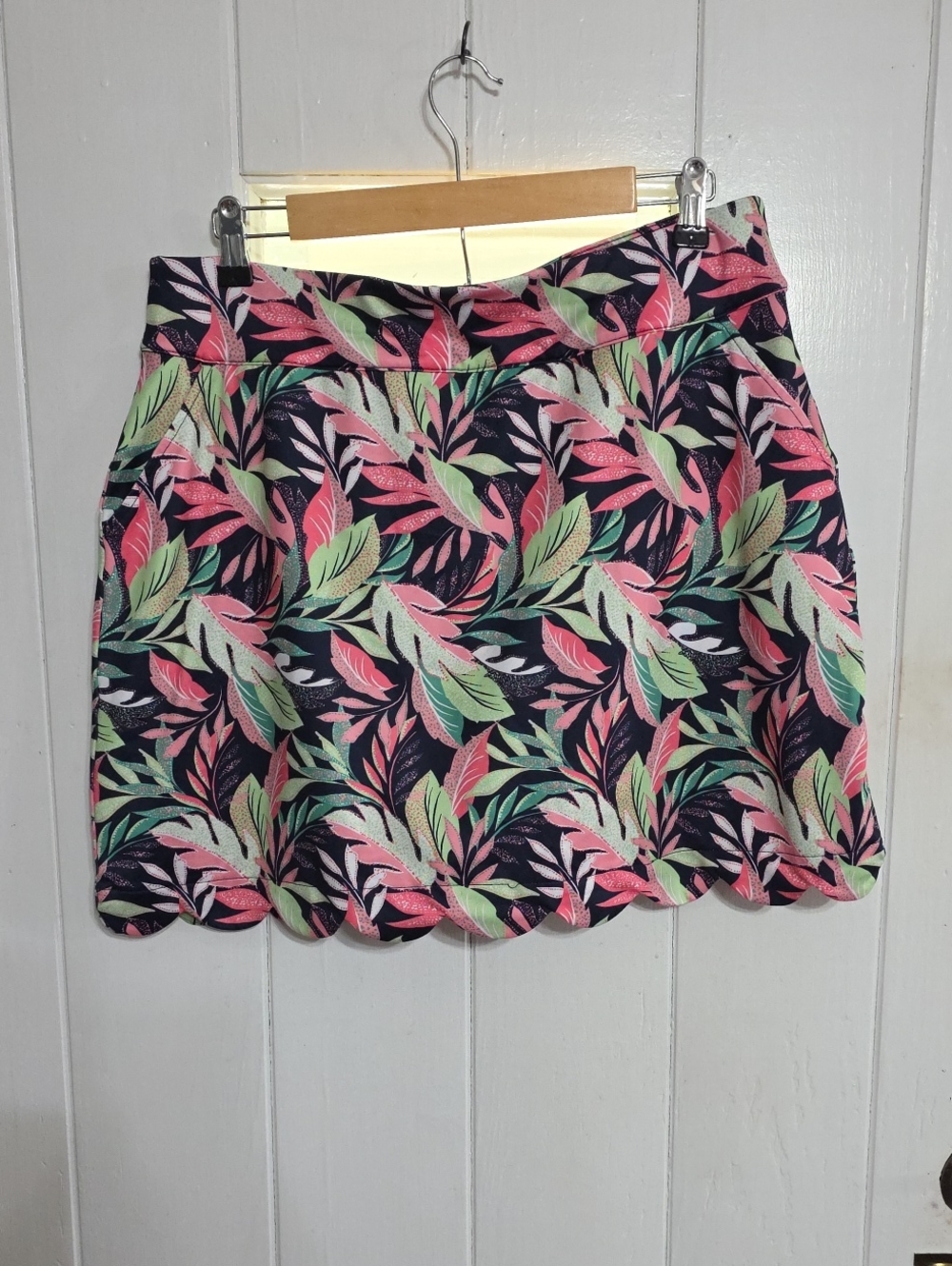 Coral Bay Golf Womens Athletic Skort Navy Pink/Green Leaf Print Pockets Sz L EUC
